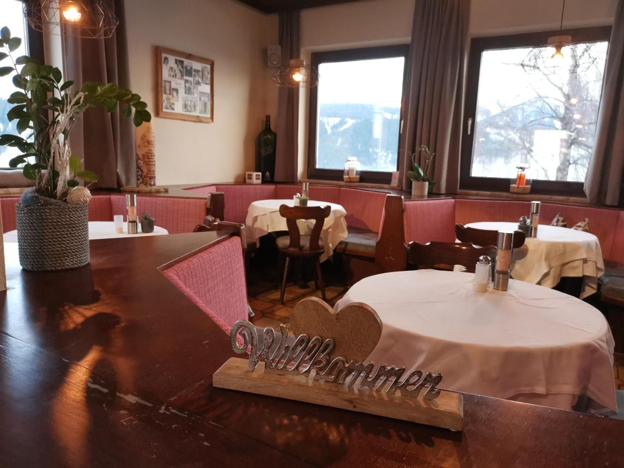 שלאדמינג Hotel Pariente מראה חיצוני תמונה